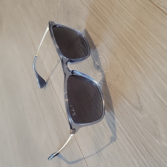 Ray Ban RB4187 Chris Polarized Sunglasses main image 4